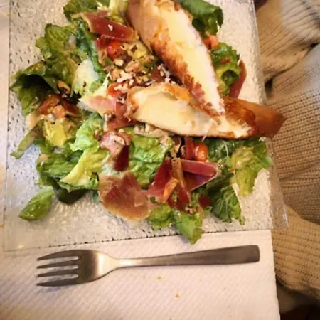 Des Voyageurs Ferrieres-Saint-Mary