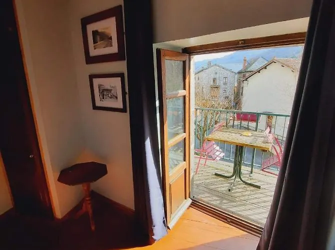 Des Voyageurs Ferrières-Saint-Mary