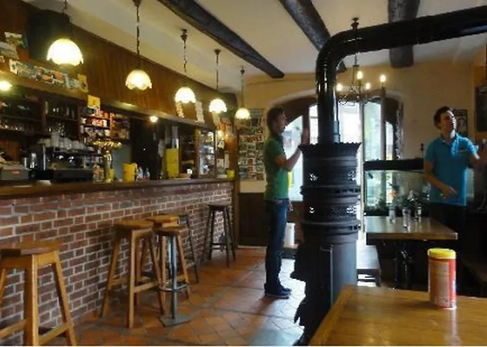 فندق Des Voyageurs Ferrières-Saint-Mary