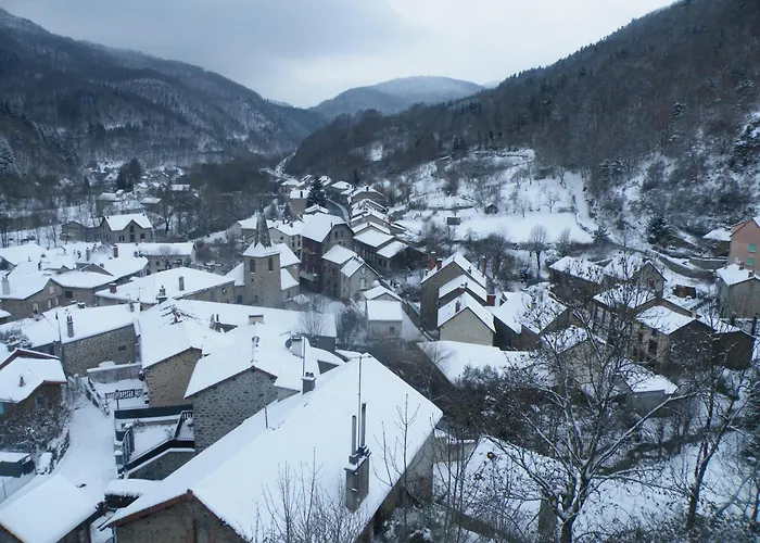 Des Voyageurs Ferrières-Saint-Mary
